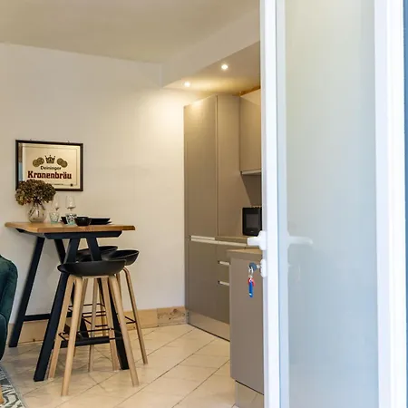 Piazzetta 5, - Arona - Ac - Wi-fi - By Guestaly Apartamento *