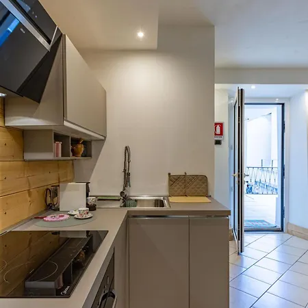 Piazzetta 5, - Arona - Ac - Wi-fi - By Guestaly Apartamento Dagnente
